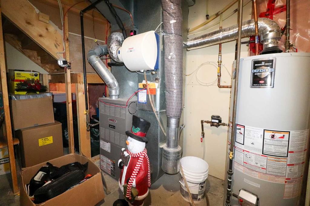 71 Coalbanks Gate West, Lethbridge, AB - Indoor Photo Showing Basement