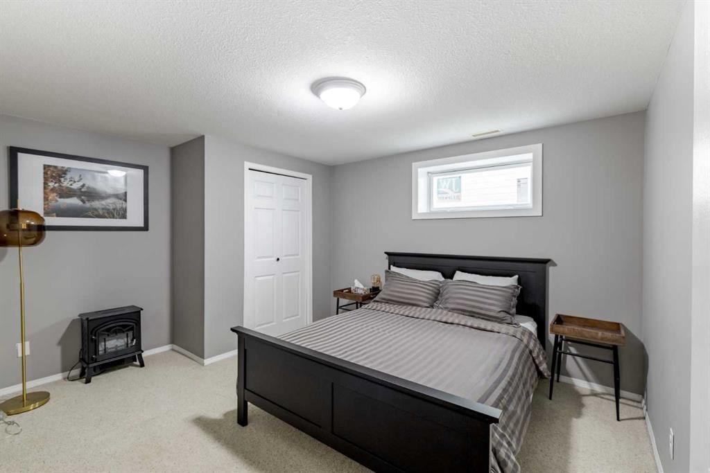 77 Blackfoot Crescent West, Lethbridge, AB