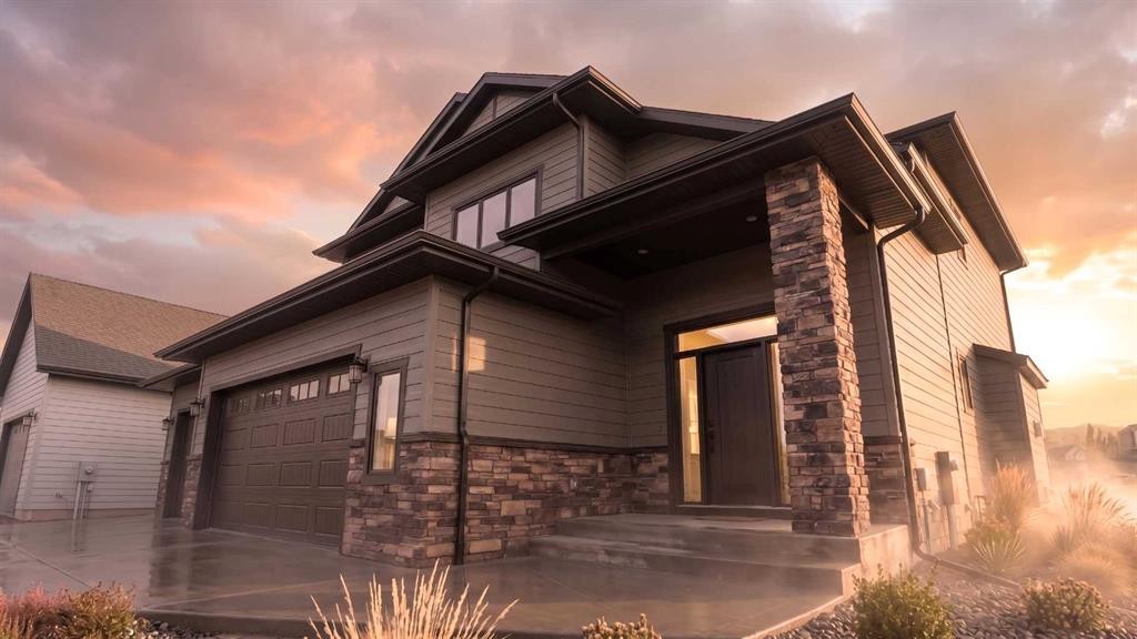 3076 21 Street, Coaldale, AB - Outdoor
