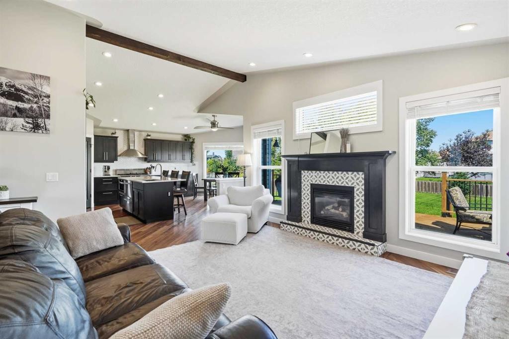 14 Lloyd Crescent Ne, Langdon, AB - Indoor Photo Showing Living Room With Fireplace