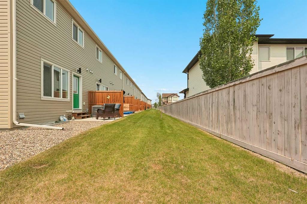 1402-210 Firelight Way West, Lethbridge, AB - Outdoor With Exterior