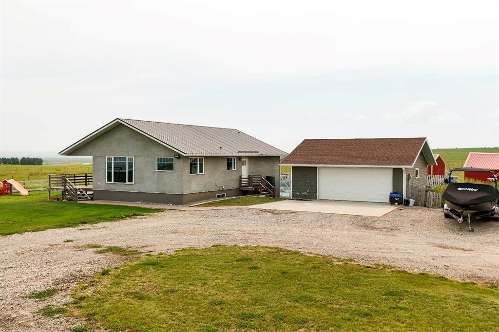 25021 Rge Rd 254, Cardston, AB - Outdoor