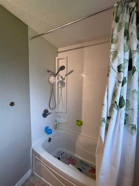 425 Normandy Road South, Lethbridge, AB