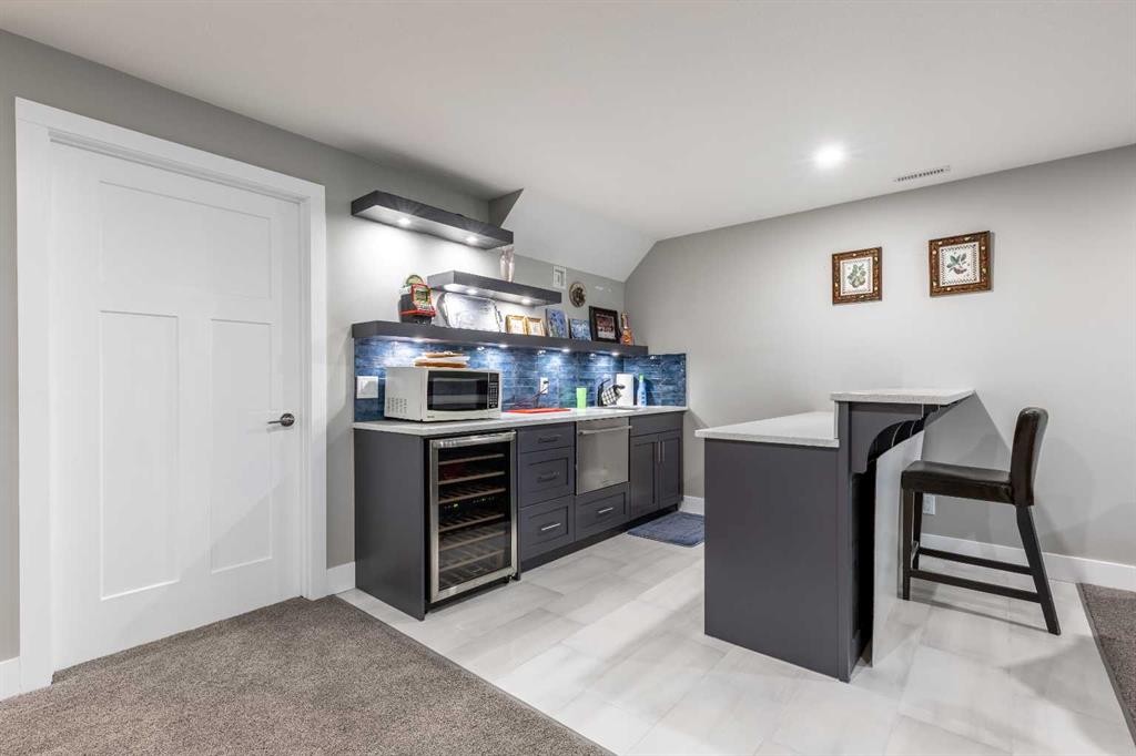 107 Westgate Drive, Coaldale, AB - Indoor