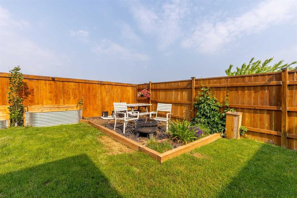107 Westgate Drive, Coaldale, AB - Outdoor With Deck Patio Veranda