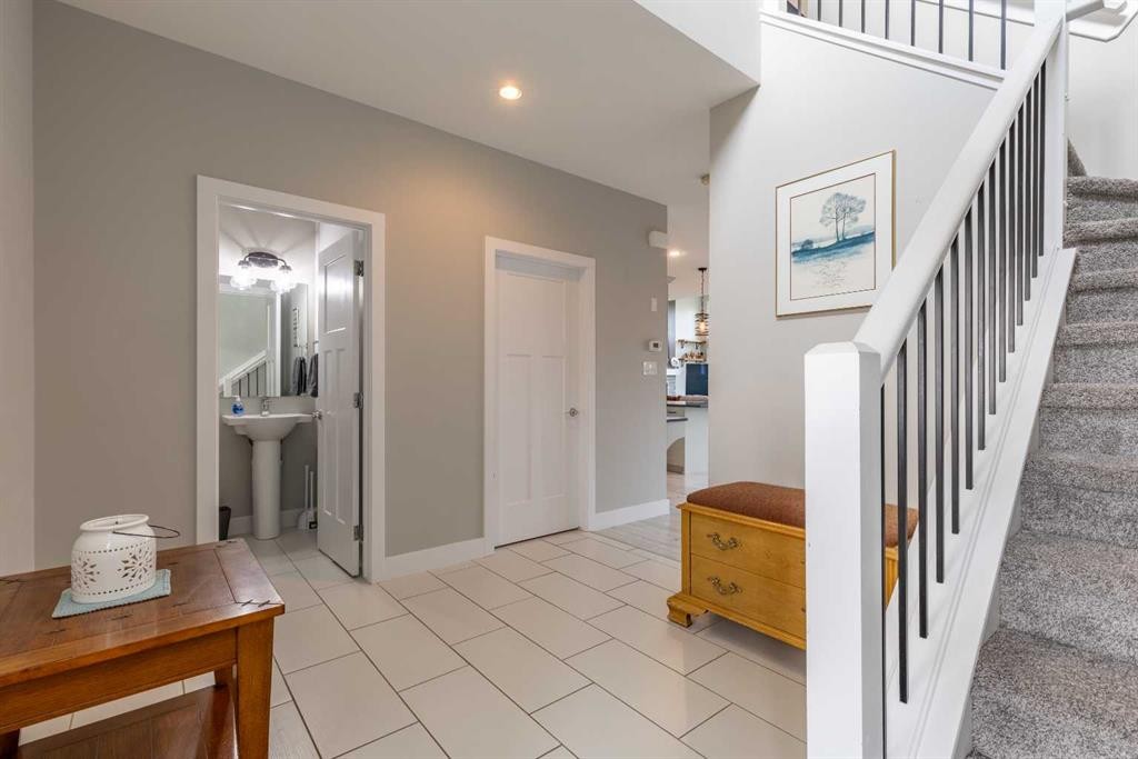 107 Westgate Drive, Coaldale, AB - Indoor Photo Showing Other Room