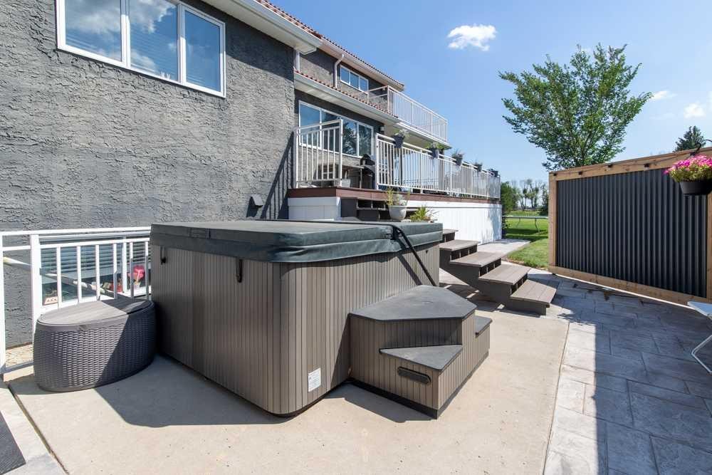 5-94046 Highway 843, Rural Lethbridge County, AB - Outdoor With Deck Patio Veranda With Exterior