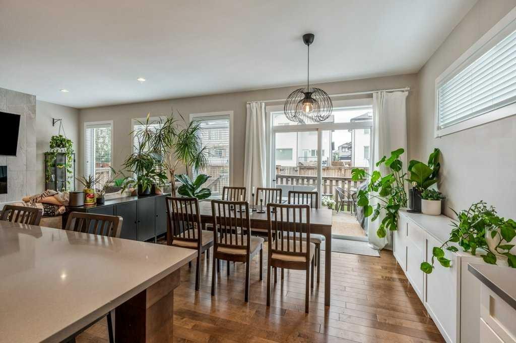 855 Miners Boulevard West, Lethbridge, AB - Indoor Photo Showing Dining Room