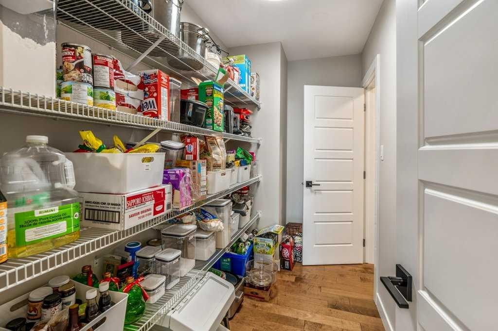 855 Miners Boulevard West, Lethbridge, AB - Indoor