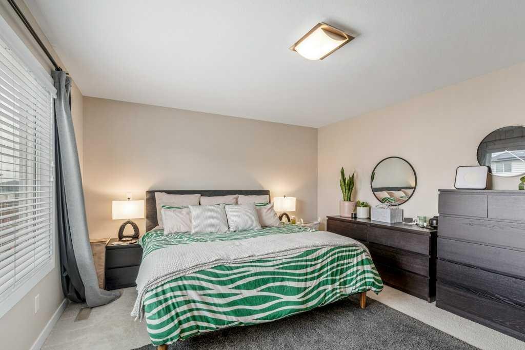 855 Miners Boulevard West, Lethbridge, AB - Indoor Photo Showing Bedroom