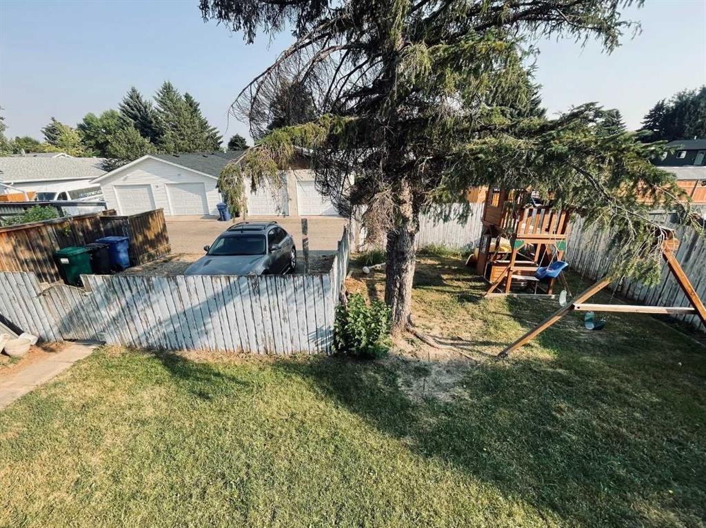 36 Park Meadows Boulevard North, Lethbridge, AB - Outdoor