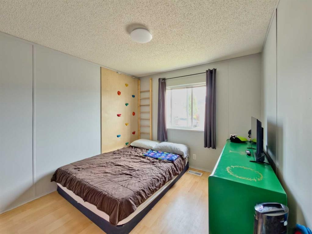 74 - 801 232 Street, Hillcrest, AB