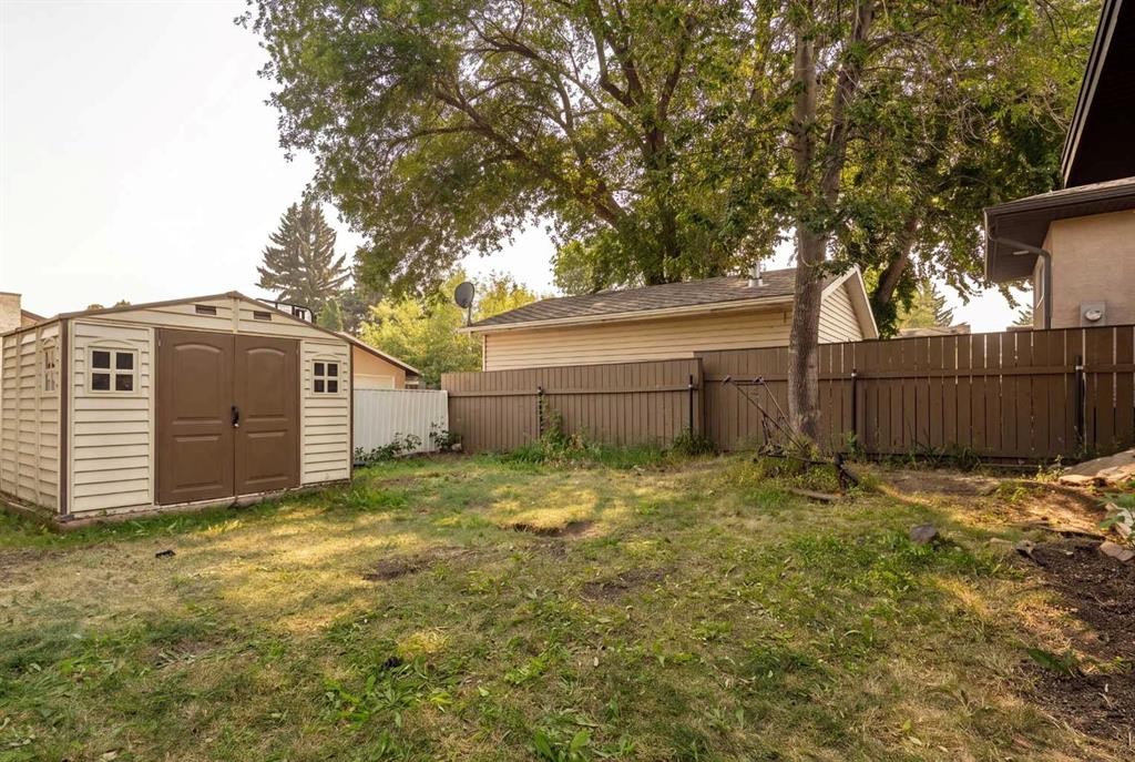 2610 11 Avenue North, Lethbridge, AB - Outdoor
