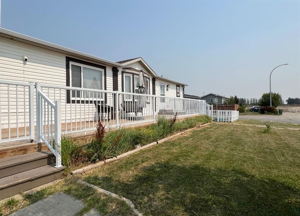4002 Seasons Boulevard, Coaldale, AB - Outdoor With Deck Patio Veranda