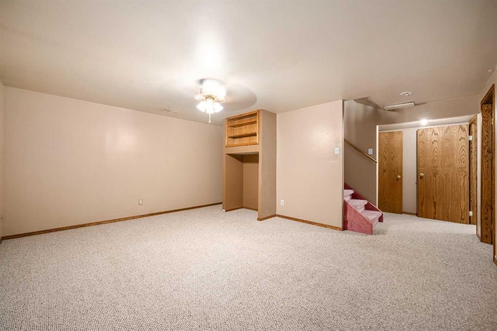 4129 55 Street, Taber, AB - Indoor