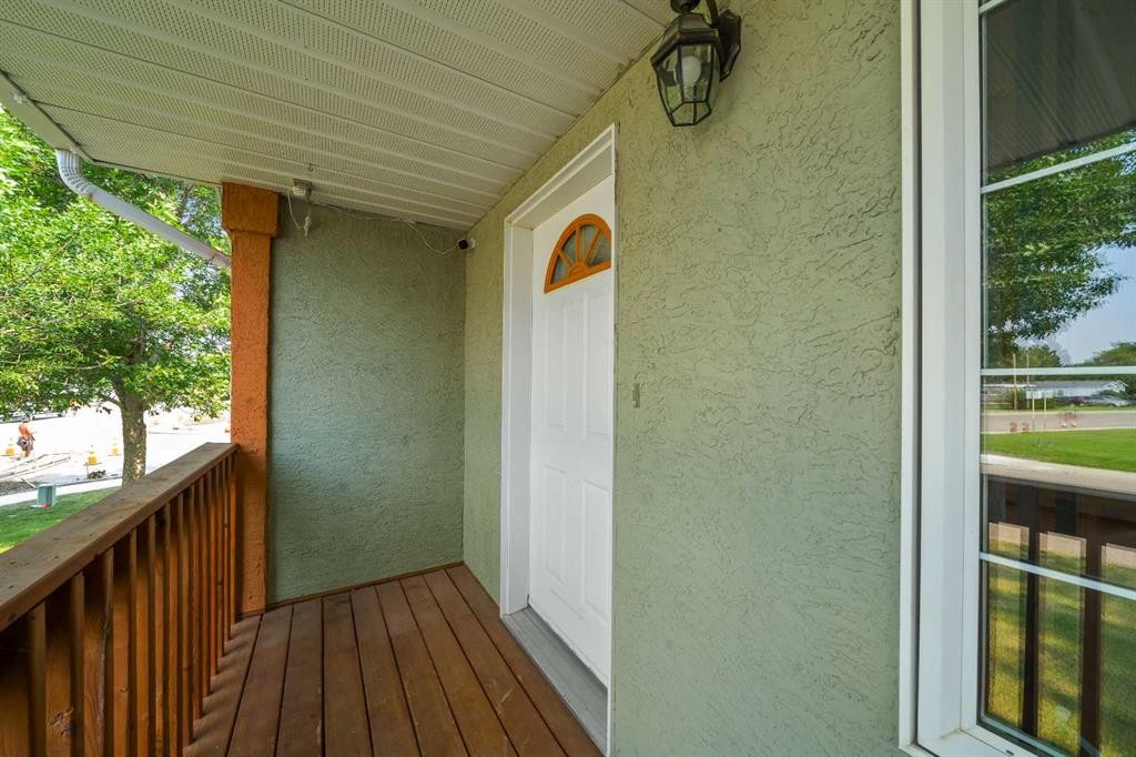 4129 55 Street, Taber, AB - Outdoor With Exterior