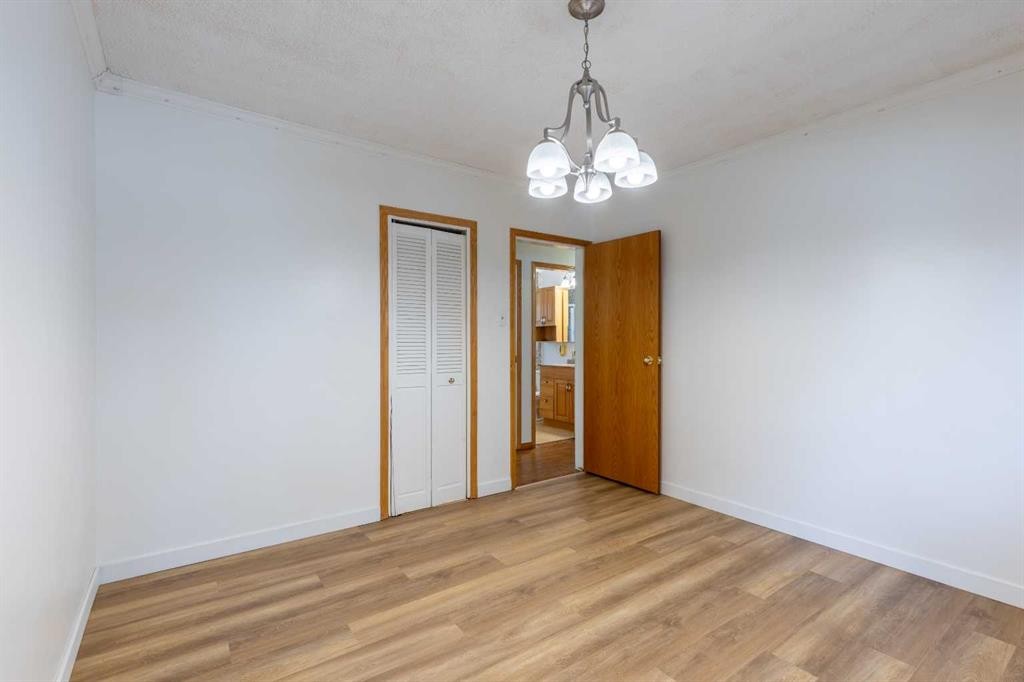 1005 17 Street North, Lethbridge, AB - Indoor Photo Showing Other Room