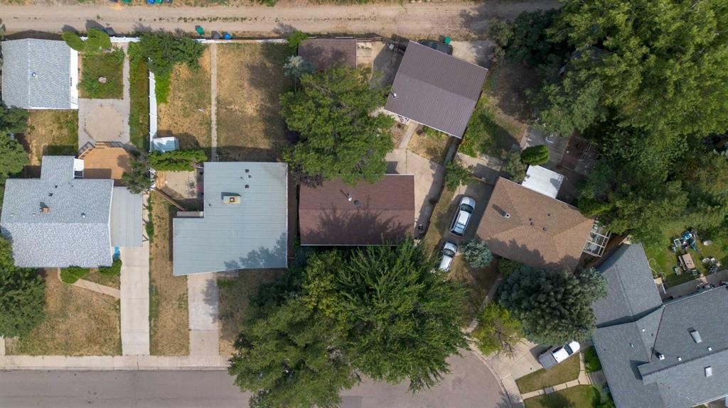 1005 17 Street North, Lethbridge, AB - Outdoor With View
