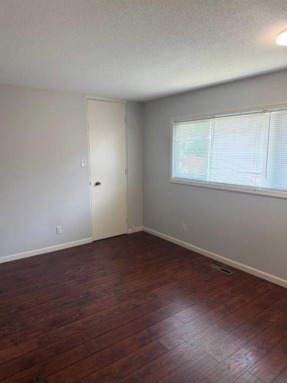 1317 Huron Place South, Lethbridge, AB