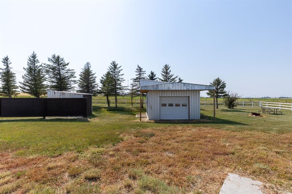 204004 Twp Rd 6-4, Raymond, AB - Outdoor