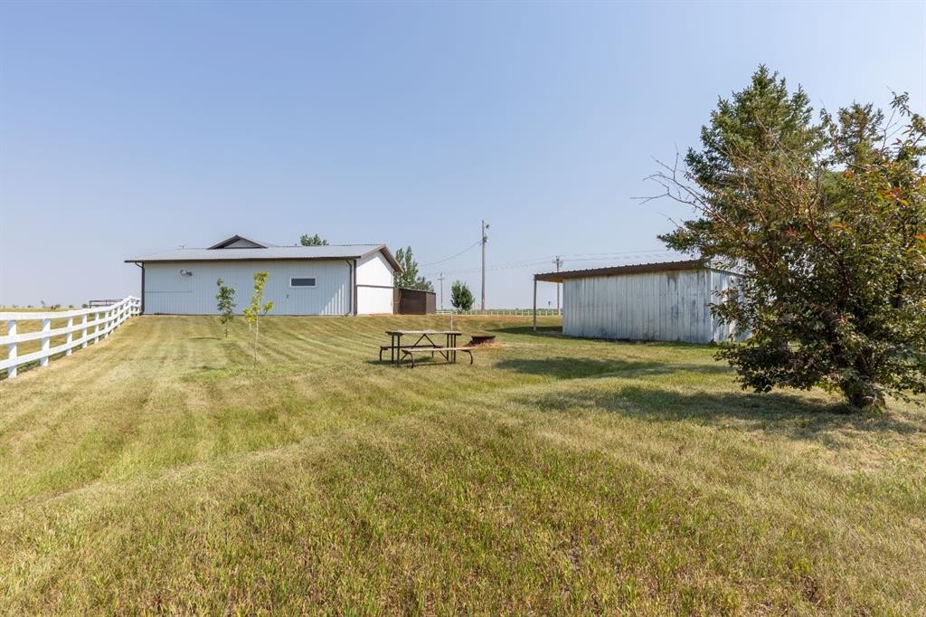 204004 Twp Rd 6-4, Raymond, AB - Outdoor