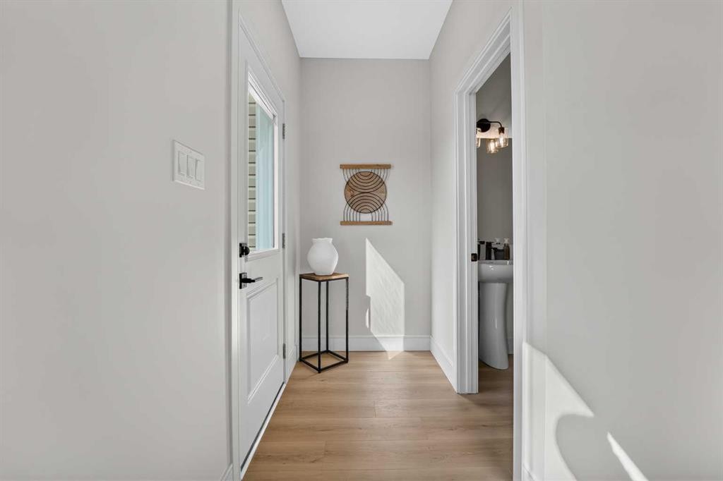 2603 16 Avenue, Coaldale, AB - Indoor Photo Showing Other Room