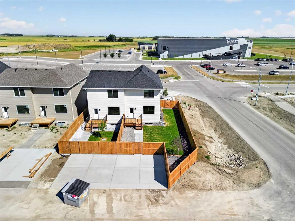 2603 16 Avenue, Coaldale, AB - Outdoor With View