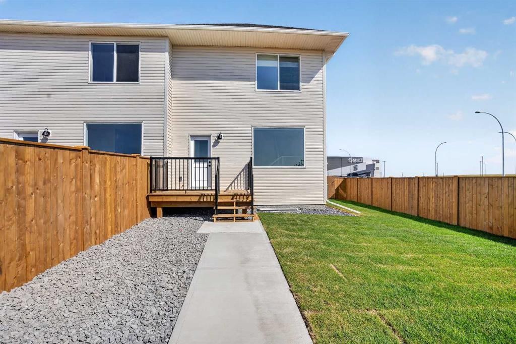 2603 16 Avenue, Coaldale, AB - Outdoor