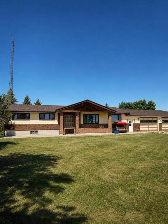 220075 54, Magrath, AB - Outdoor