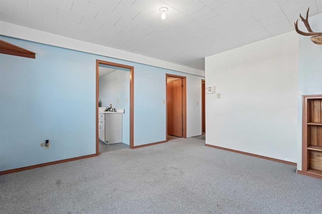 424 53 Avenue, Coalhurst, AB - Indoor Photo Showing Other Room