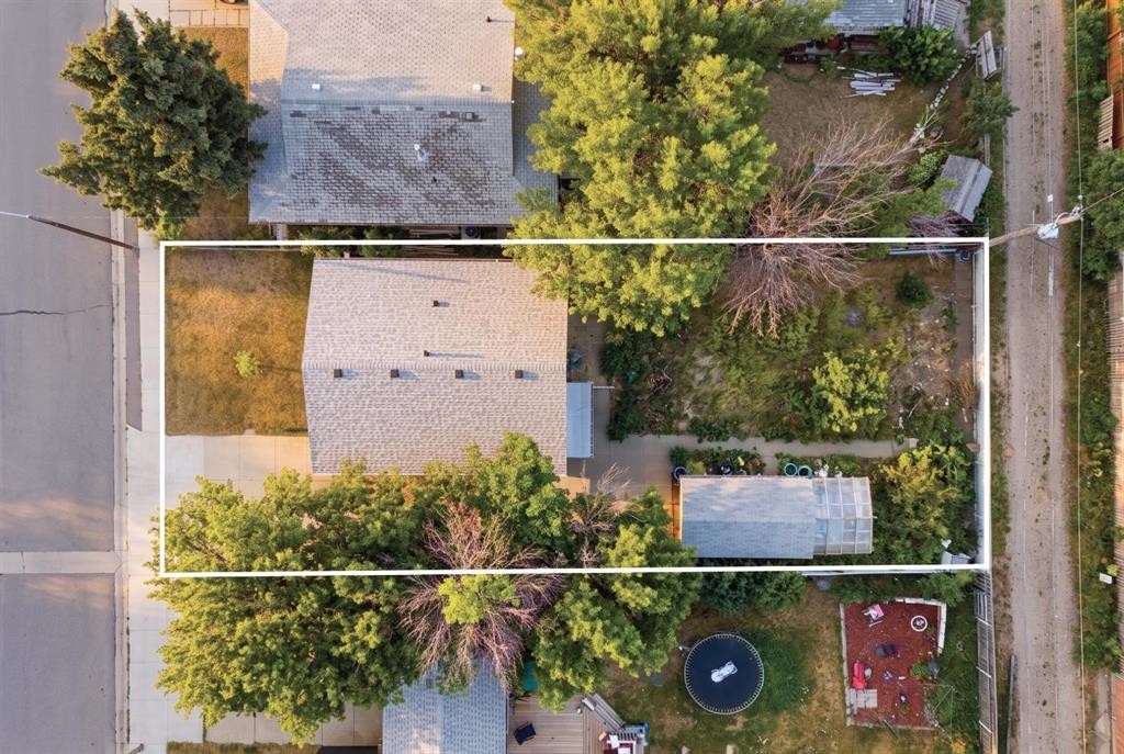 424 53 Avenue, Coalhurst, AB - Outdoor With View