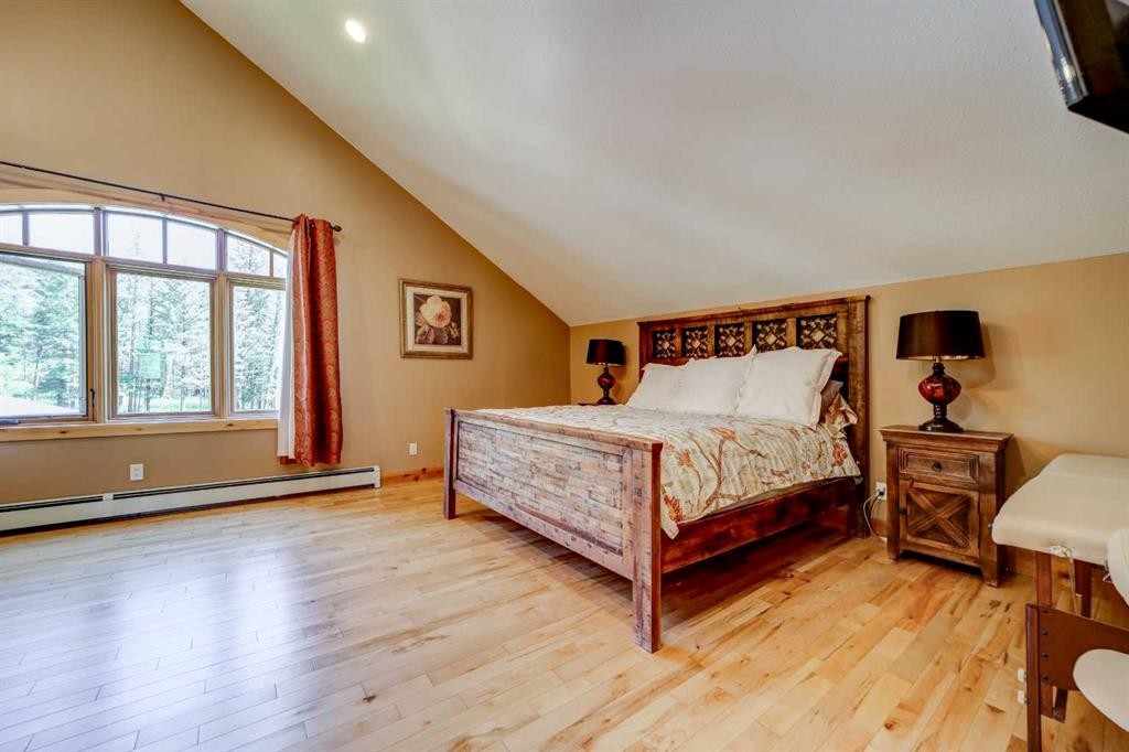 2411 63 Street, Coleman, AB - Indoor Photo Showing Bedroom