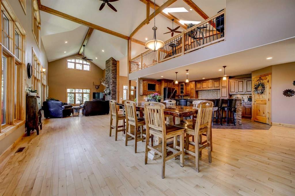 2411 63 Street, Coleman, AB - Indoor