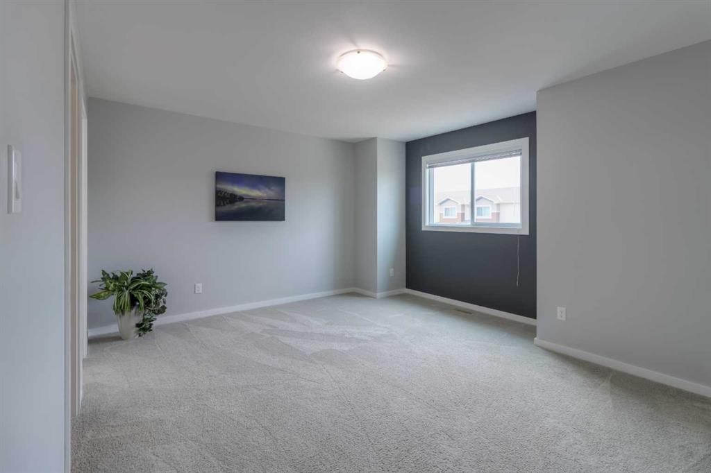 4-1220 Keystone, Lethbridge, AB - Indoor With Fireplace