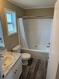 6, 10, 14 Meadows Crescent, Taber, AB - Indoor Photo Showing Bathroom