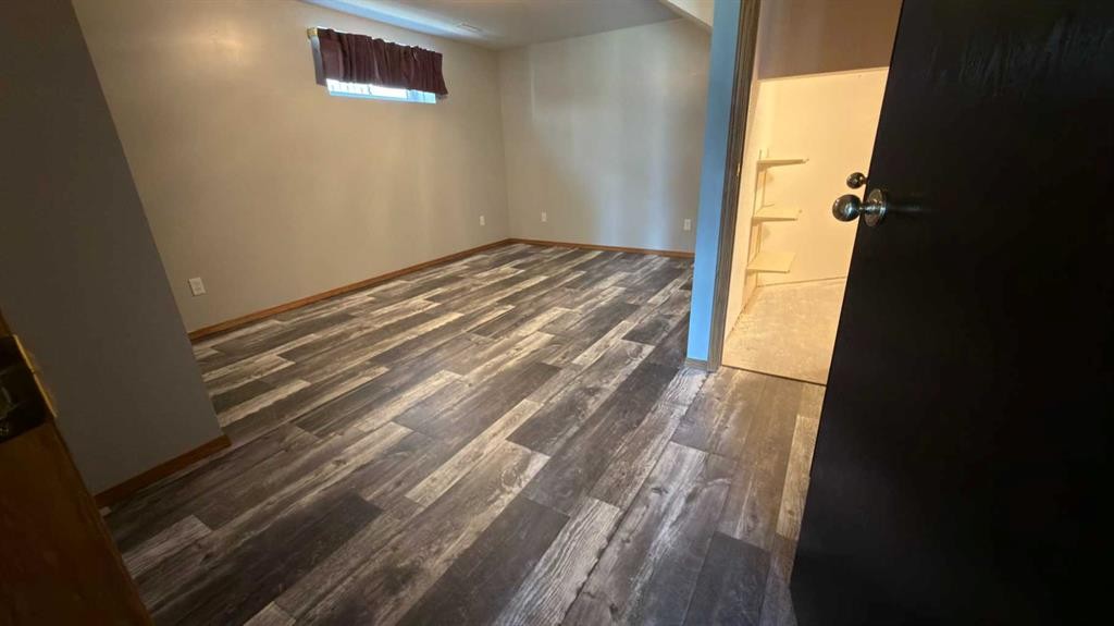 47 Chilcotin Crescent West, Lethbridge, AB - Indoor Photo Showing Other Room