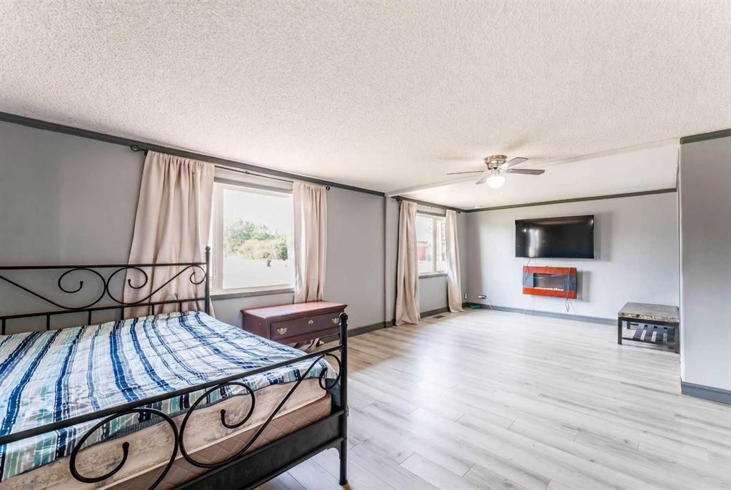 209 3Rd Avenue, Warner, AB