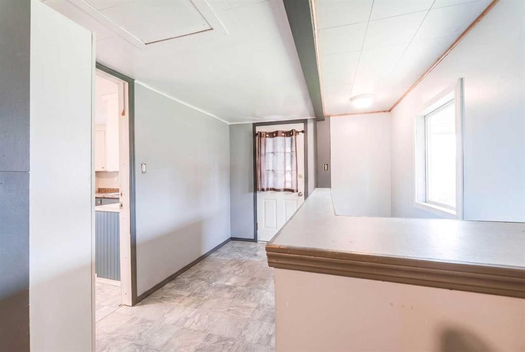 209 3Rd Avenue, Warner, AB