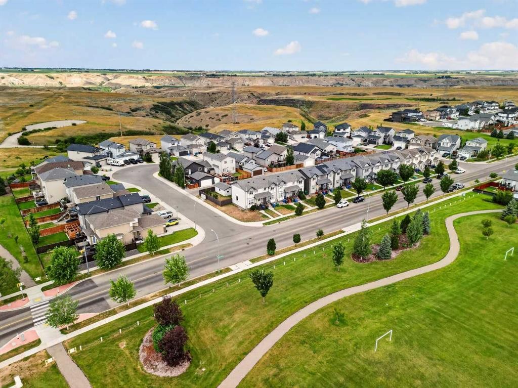 274 Mildred Dobbs Boulevard North, Lethbridge, AB - Outdoor With View