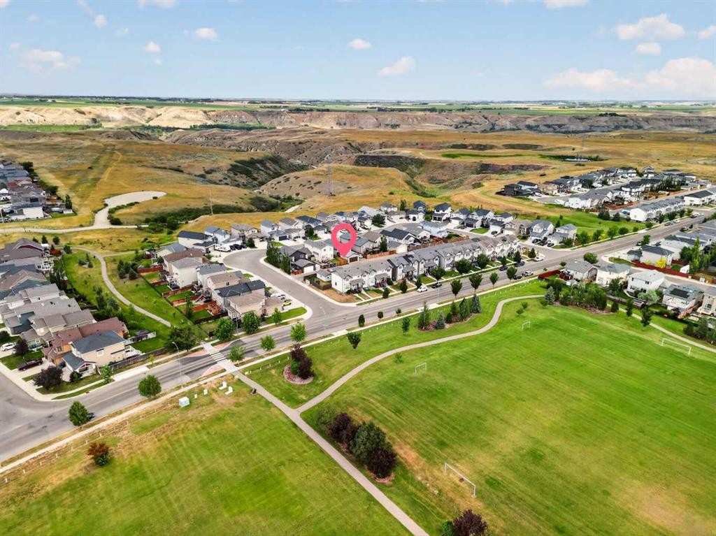 274 Mildred Dobbs Boulevard North, Lethbridge, AB - Outdoor With View