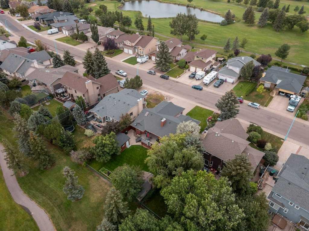 123 Fairway Drive, Coaldale, AB - Outdoor With View