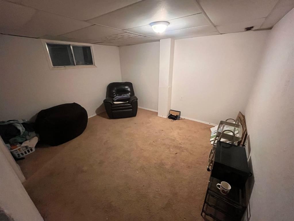 1815 2 Avenue North, Lethbridge, AB - Indoor