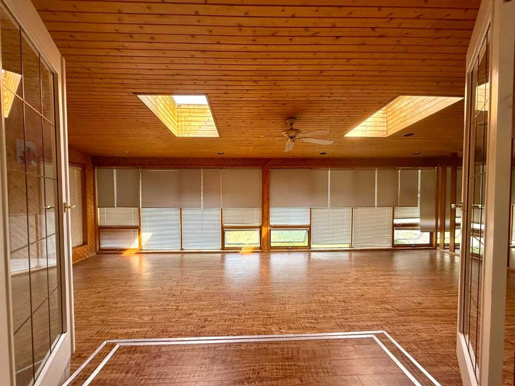 159 Laval Boulevard West, Lethbridge, AB - Indoor Photo Showing Other Room