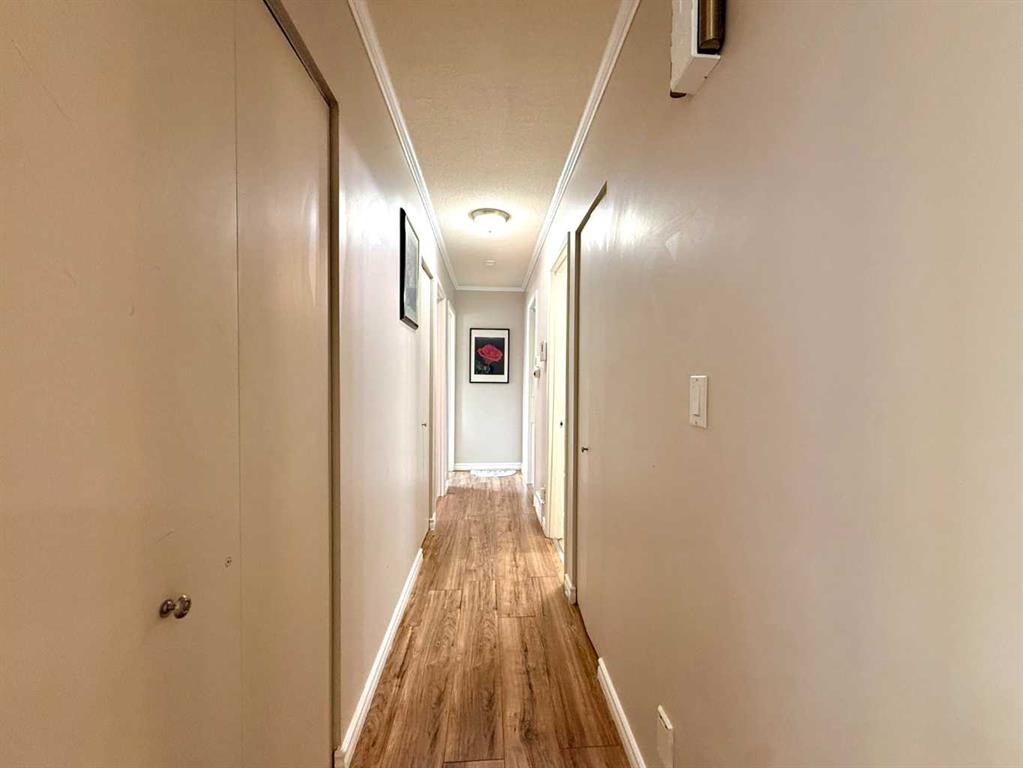 159 Laval Boulevard West, Lethbridge, AB - Indoor Photo Showing Other Room