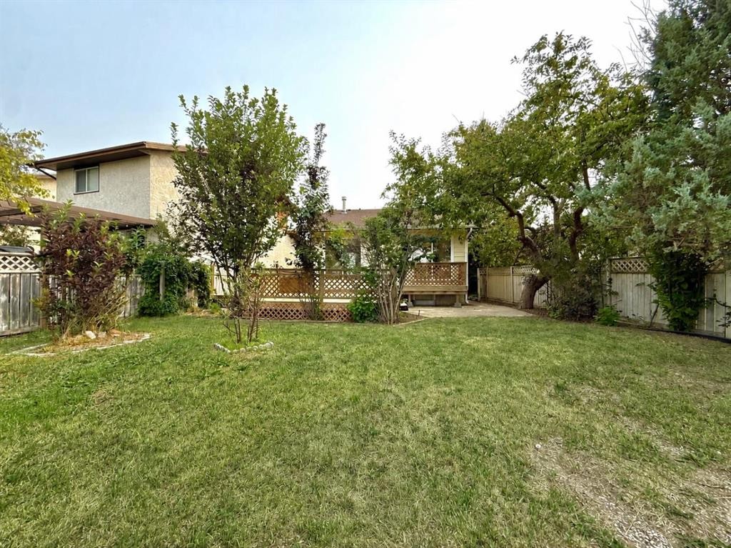 47 Princeton Crescent, Lethbridge, AB - Outdoor