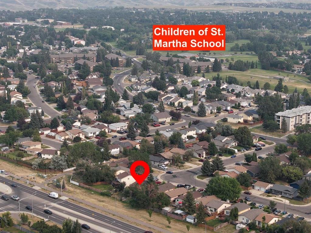 47 Princeton Crescent, Lethbridge, AB - Outdoor With View