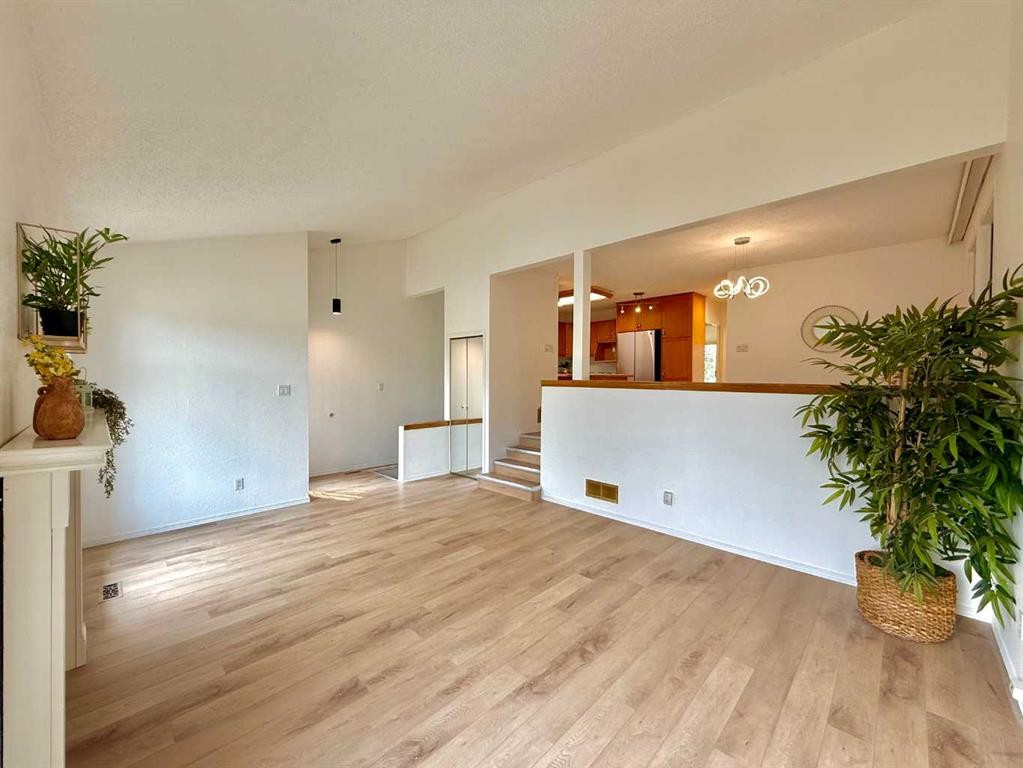 47 Princeton Crescent, Lethbridge, AB - Indoor