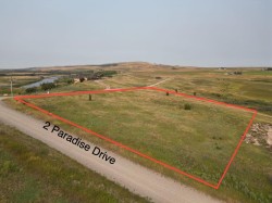 2 Paradise Drive Rural Cardston County, AB T0K 2M0