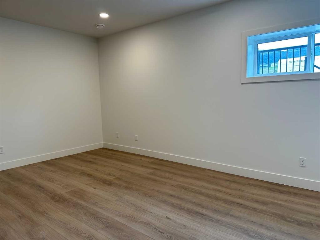 8305 18 Avenue, Coleman, AB - Indoor Photo Showing Other Room