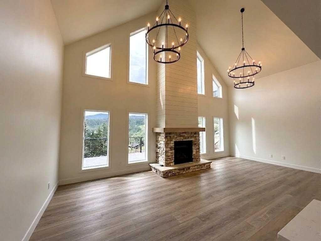 8305 18 Avenue, Coleman, AB - Indoor With Fireplace